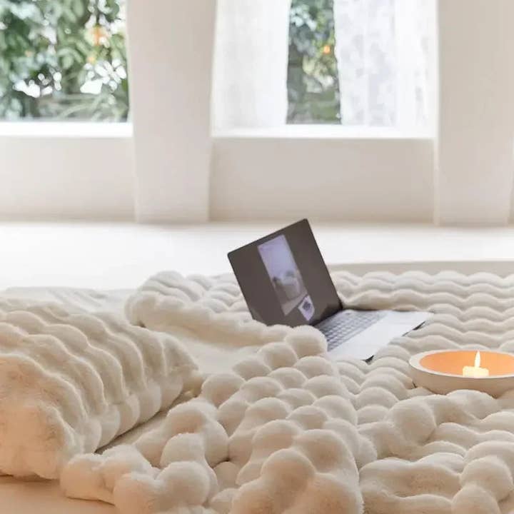 Luxurious Faux Rabbit Fur Throw Blanket - Urban Ashram