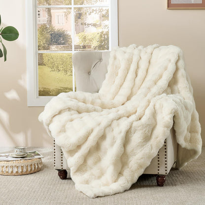 Plushie LUXE Faux Fur Throw Blanket