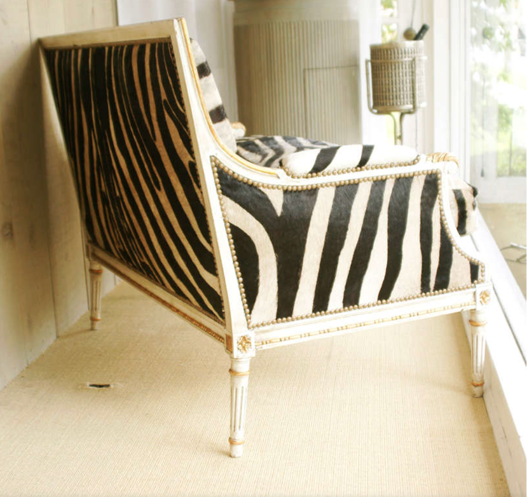 Louis XVI Giltwood Settee with Zebra Upholstery - Urban Ashram