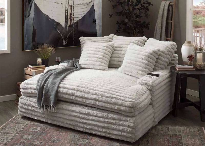 Oasis Oversized Snuggle Chaise - Urban Ashram